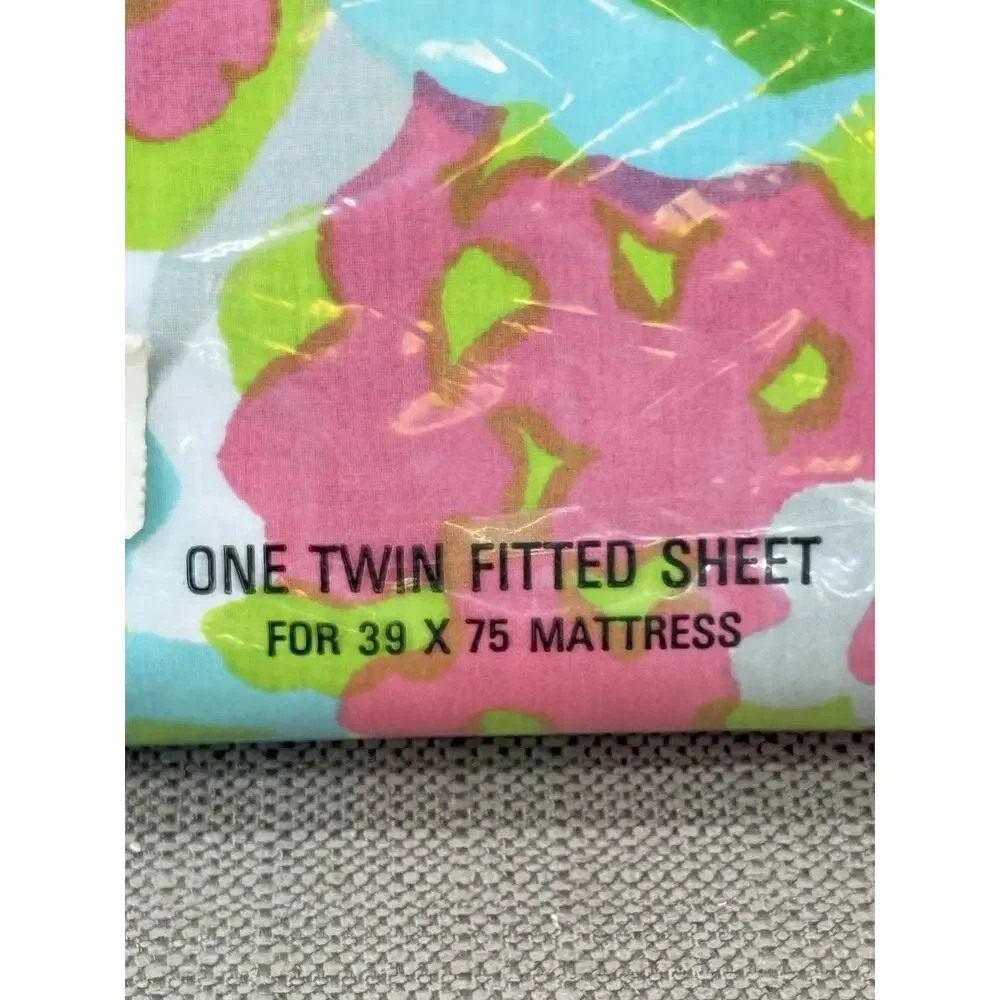 VTG Burlington House Never Iron Twin Fitted Sheet NOS Mod Floral Flowers 1960s